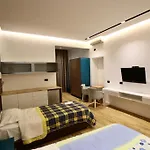 Aurelis 4*