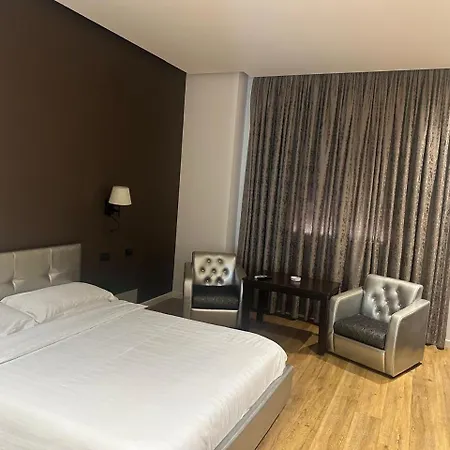 Aurelis Hotel Bërxull