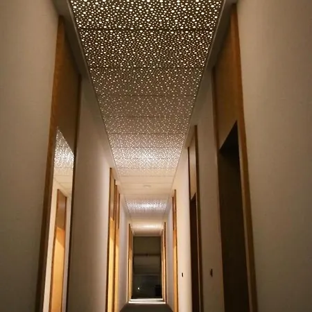 Aurelis Ξενοδοχείο Bërxull